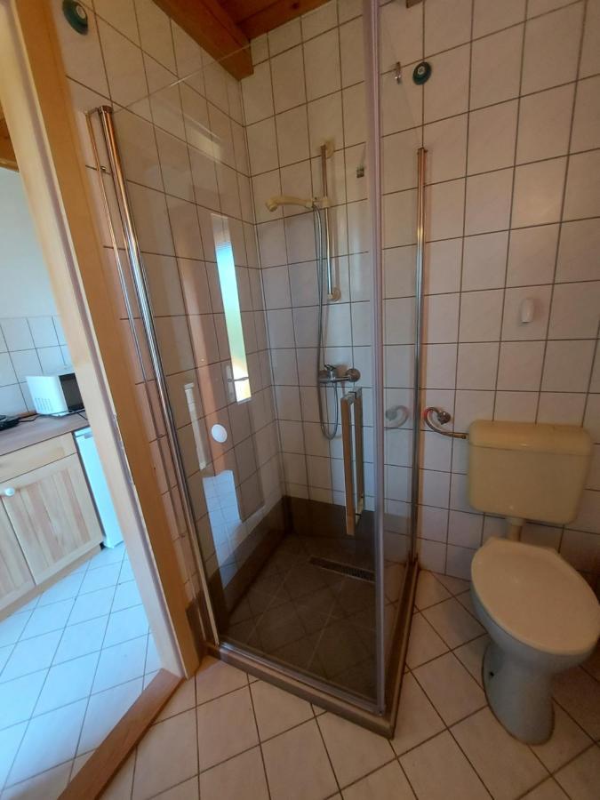 Hoffmann Vendeghaz Apartment Nagyrakos ภายนอก รูปภาพ