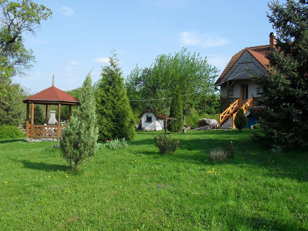 Hoffmann Vendeghaz Apartment Nagyrakos ห้อง รูปภาพ